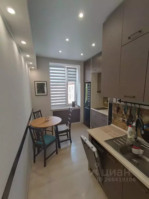 2-к кв. Карелия, Петрозаводск просп. Ленина, 28 (60.0 м) - Фото 1