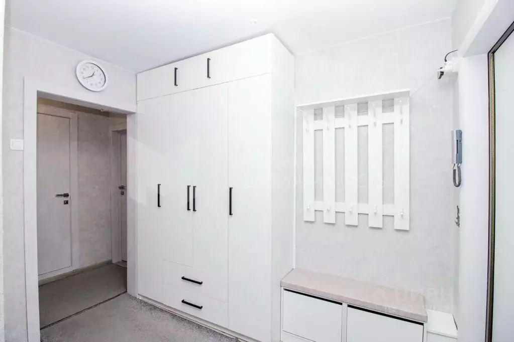 3-к кв. Тюменская область, Тюмень ул. Федюнинского, 7 (60.7 м) - Фото 1