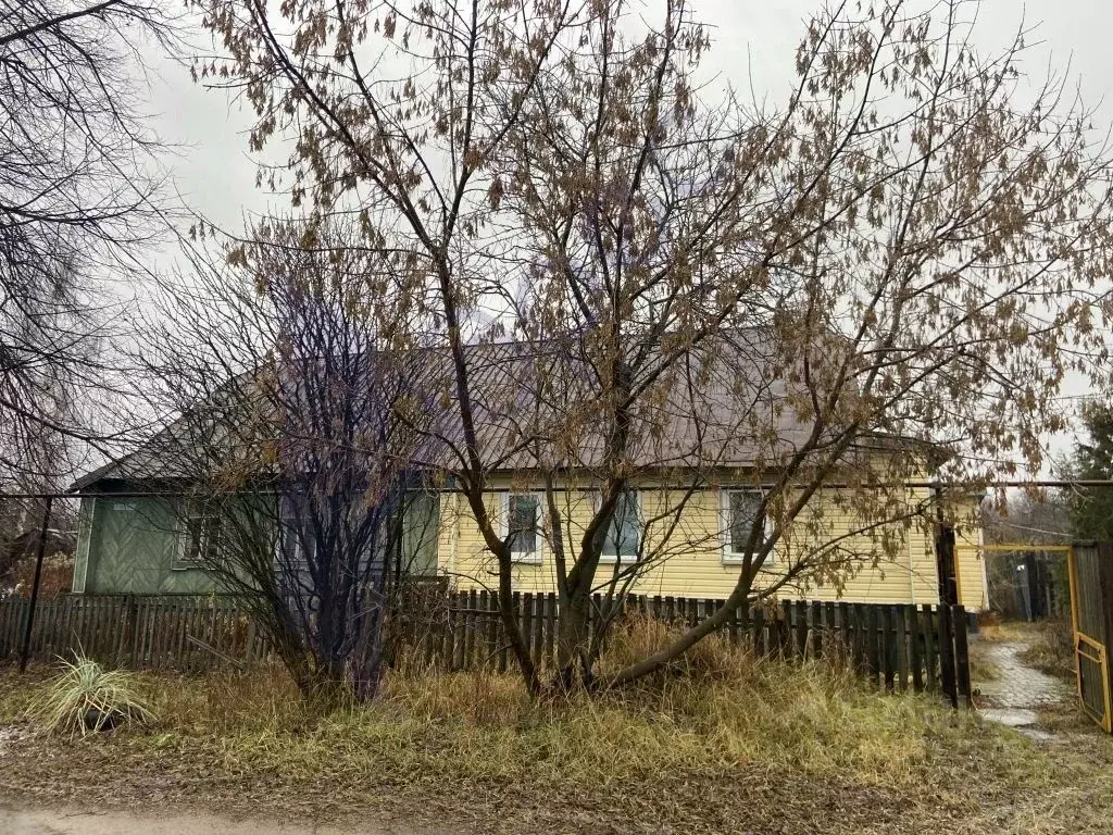 Дом в Нижегородская область, Бор пос. Октябрьский, ул. Садовая, 19 ... - Фото 0