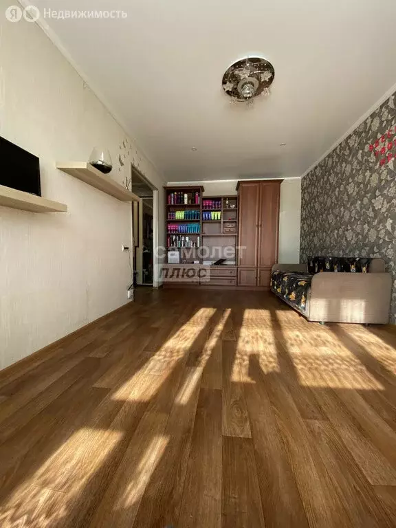 1-комнатная квартира: Октябрьский, 34-й микрорайон, 11 (36 м) - Фото 1