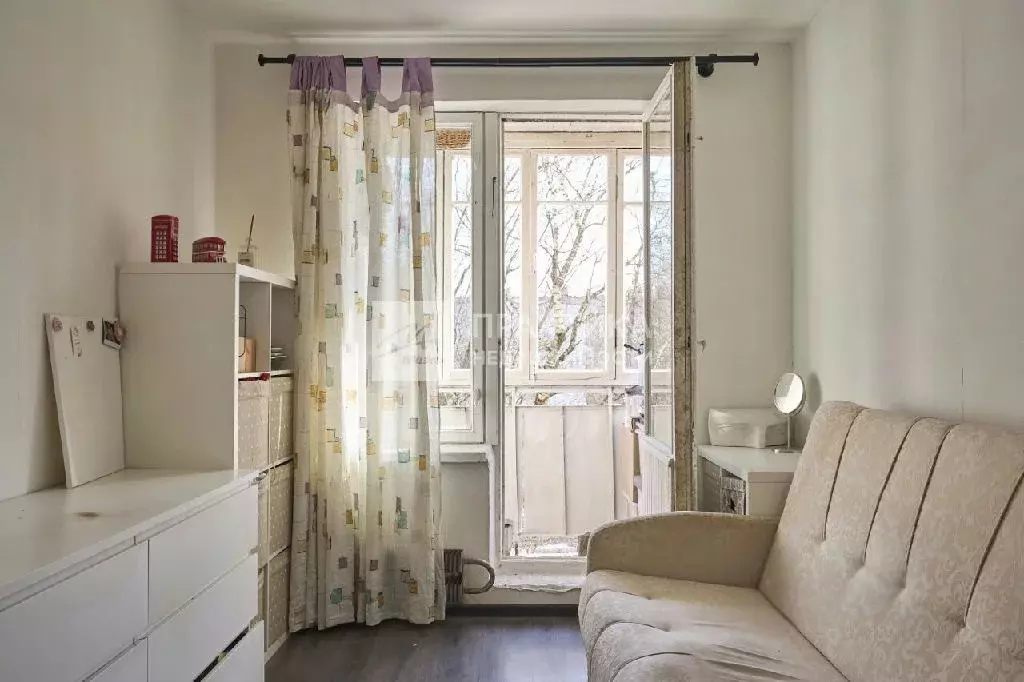 Продается 3-комнатная квартира - Фото 2