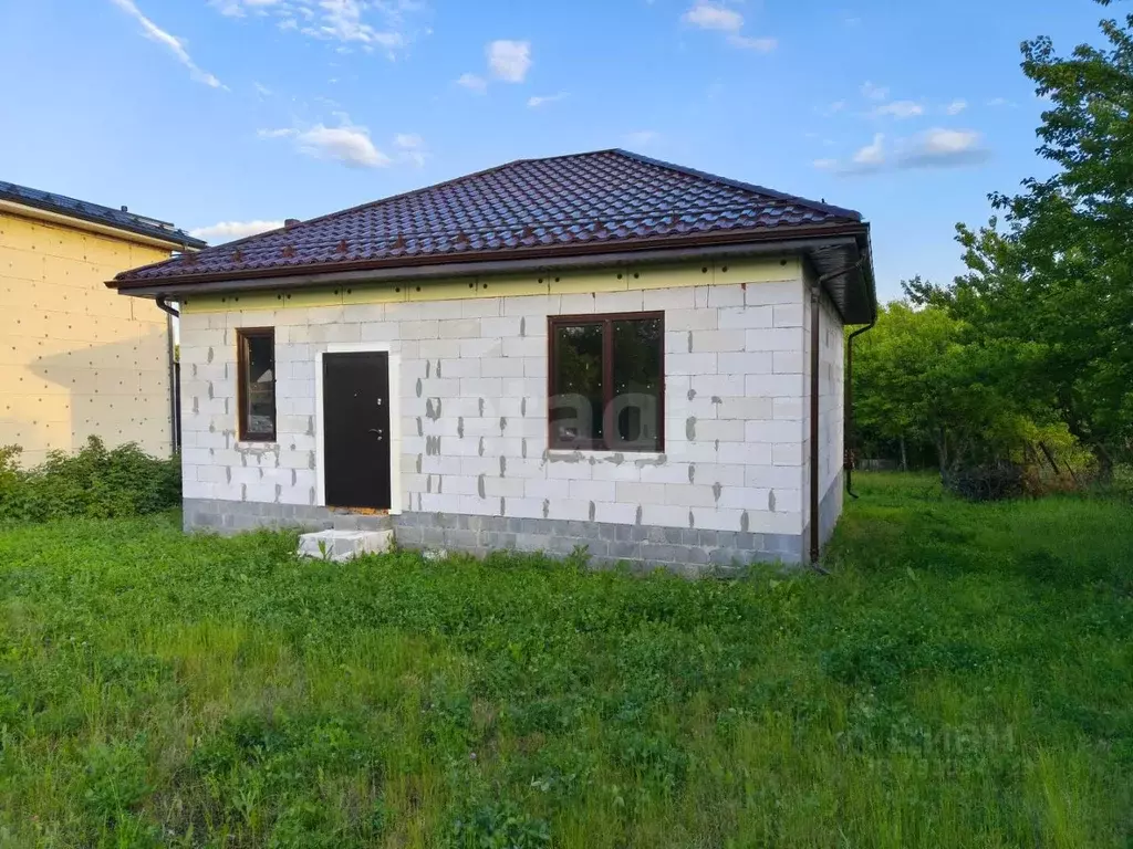 Дом в Белгородская область, Белгородский муниципальный округ, с. ... - Фото 1