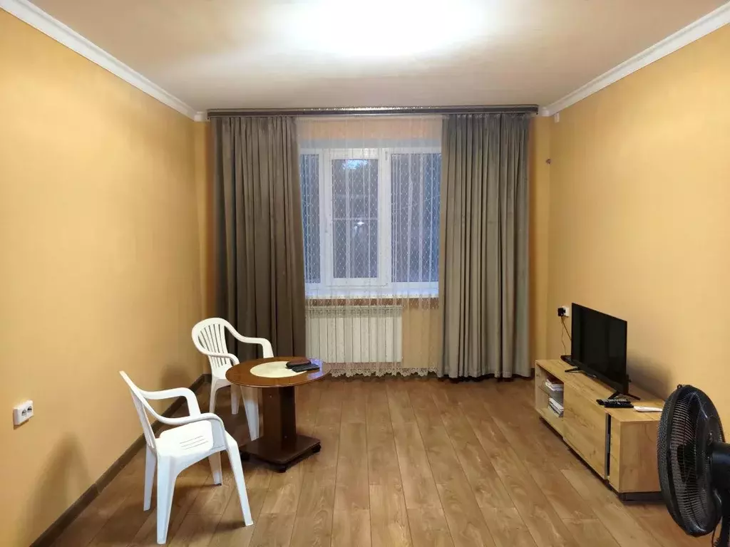 Квартира, 3 комнаты, 63 м - Фото 0