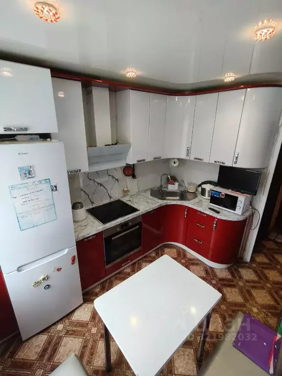 3-к кв. Челябинская область, Челябинск ул. Захаренко, 17 (64.0 м) - Фото 1