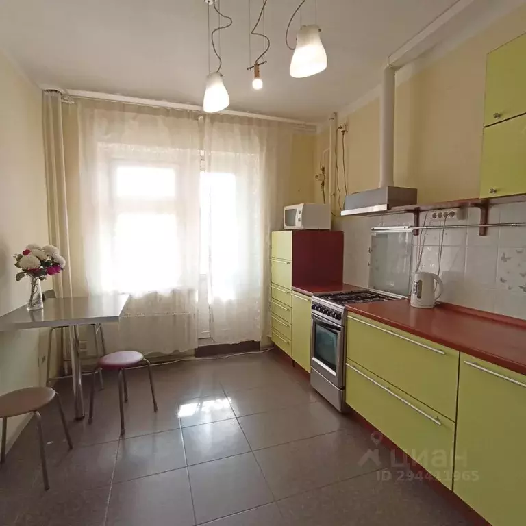 3-к кв. Саха (Якутия), Якутск ул. Орджоникидзе, 56 (78.0 м) - Фото 1