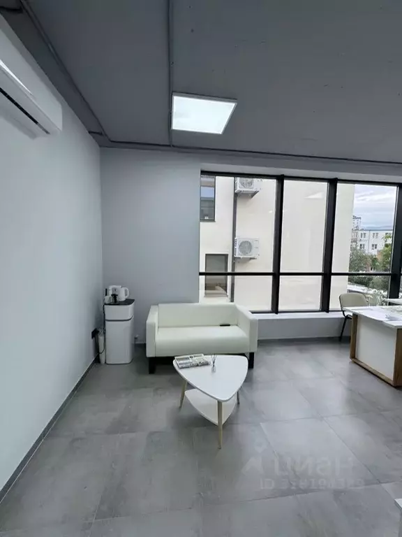 Офис в Краснодарский край, Геленджик ул. Рыбникова, 5 (31 м) - Фото 1