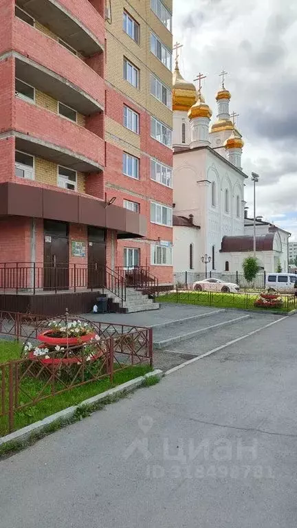1-к кв. Тюменская область, Тобольск 10-й мкр, 65 (43.0 м) - Фото 1