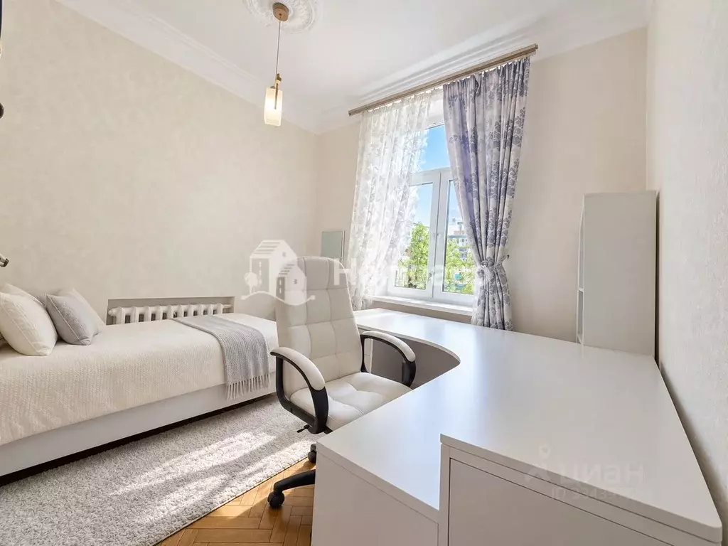 3-к кв. Москва ул. Маршала Бирюзова, 14 (63.4 м) - Фото 1