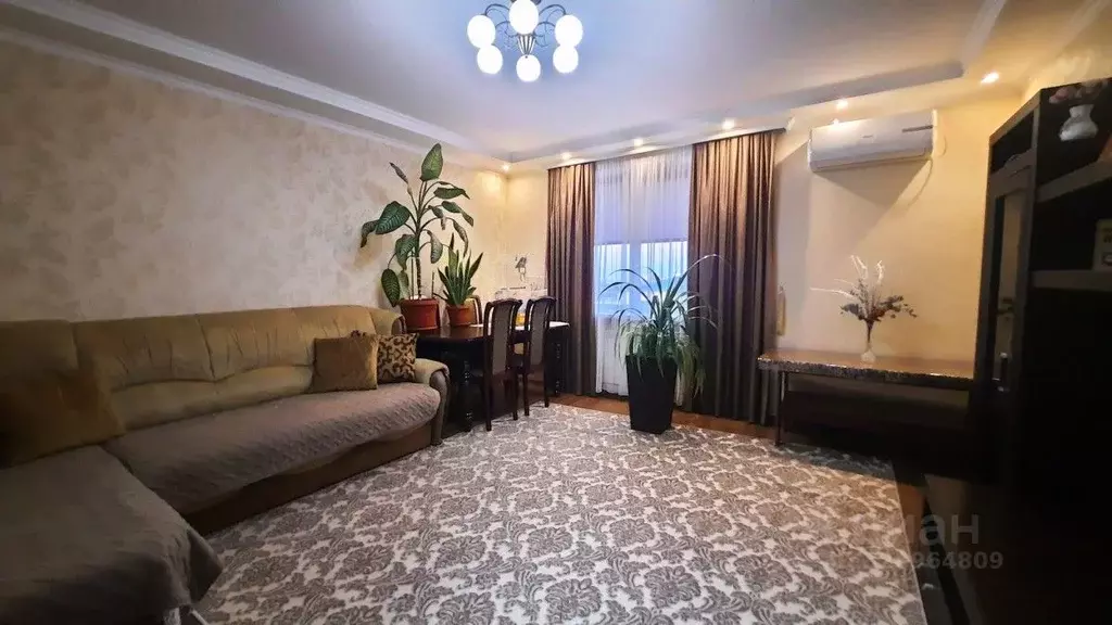 2-к кв. Крым, Сакский район, с. Уютное ул. Садовая, 51кБ (81.1 м) - Фото 1