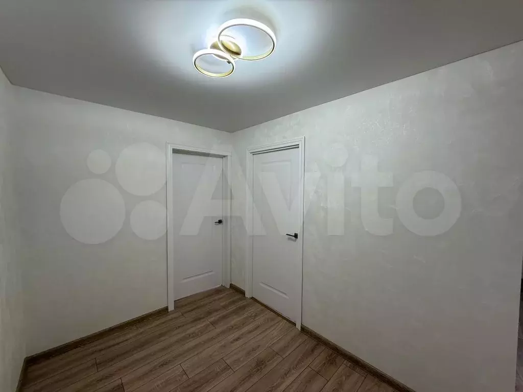 2-к. квартира, 49 м, 2/5 эт. - Фото 1