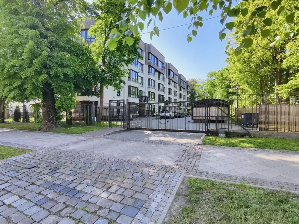 2-к кв. Калининградская область, Калининград просп. Мира, 83 (65.0 м) - Фото 0
