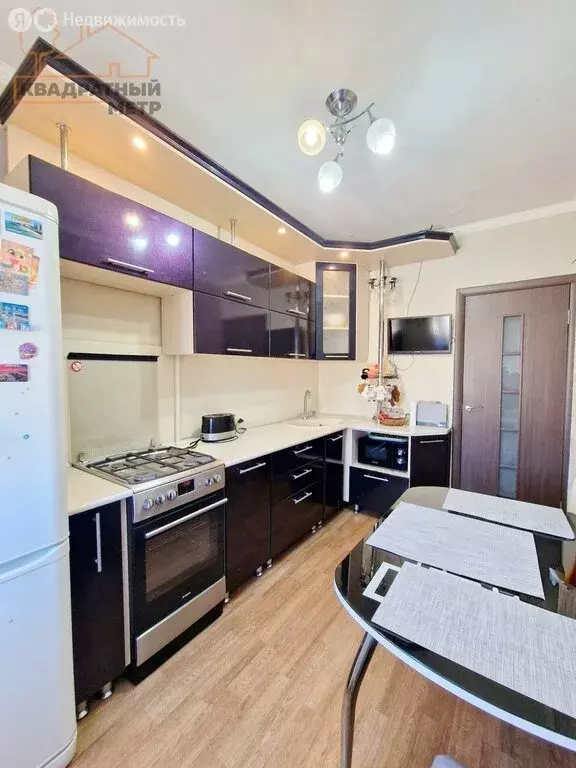 3-комнатная квартира: Димитровград, улица Осипенко, 5 (63.74 м) - Фото 1