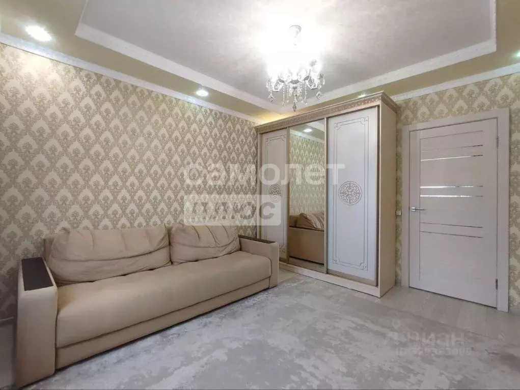 2-к кв. Тюменская область, Тюмень ул. Мельникайте, 136 (53.5 м) - Фото 1