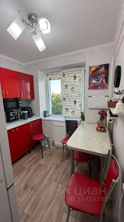 1-к кв. Волгоградская область, Волгоград ул. Елисеева, 10 (30.9 м) - Фото 1