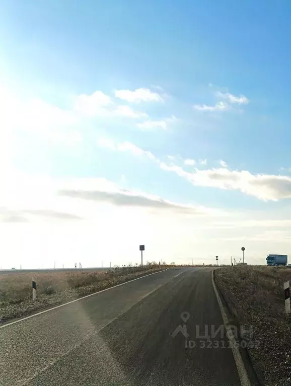 Дом в Крым, Сакский район, Суворовское с/пос, Заводское СПК ул. Мира, ... - Фото 1