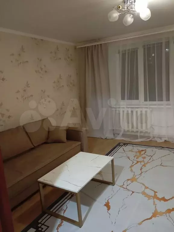 2-к. квартира, 70 м, 4/5 эт. - Фото 1