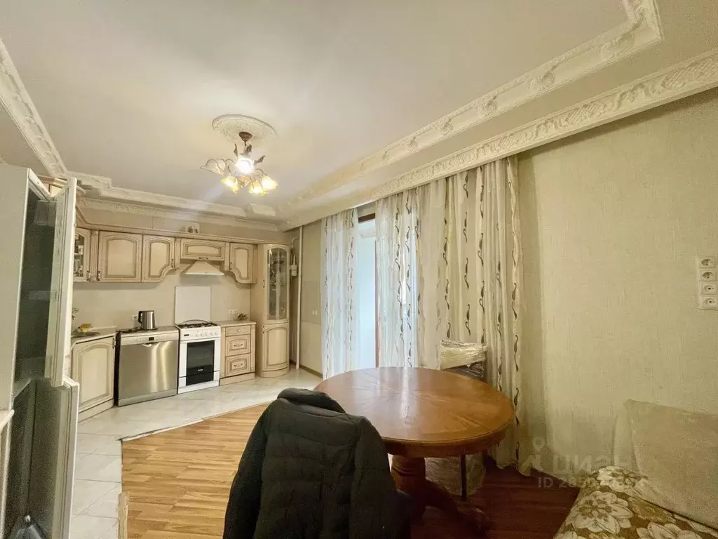 2-к кв. Калужская область, Калуга Тульская ул., 34/2 (75.0 м) - Фото 2