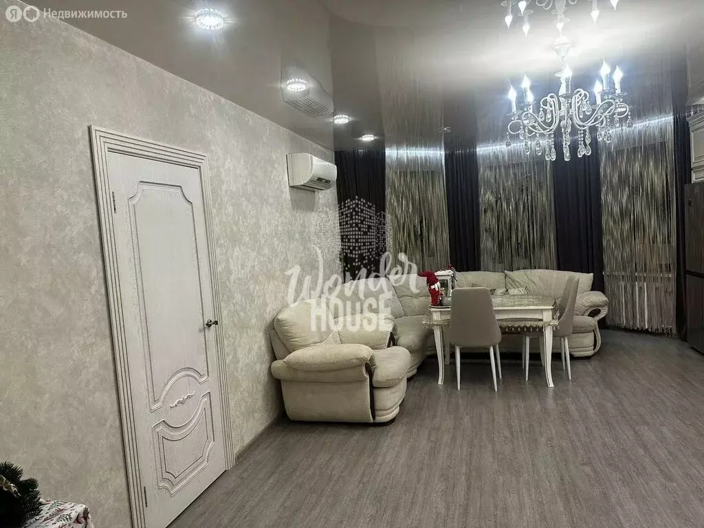 2-комнатная квартира: Тюмень, улица Циолковского, 7к1 (82 м) - Фото 2