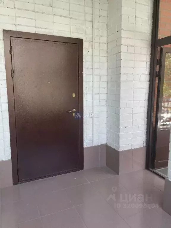Помещение свободного назначения в Тюменская область, Тюмень ул. ... - Фото 1