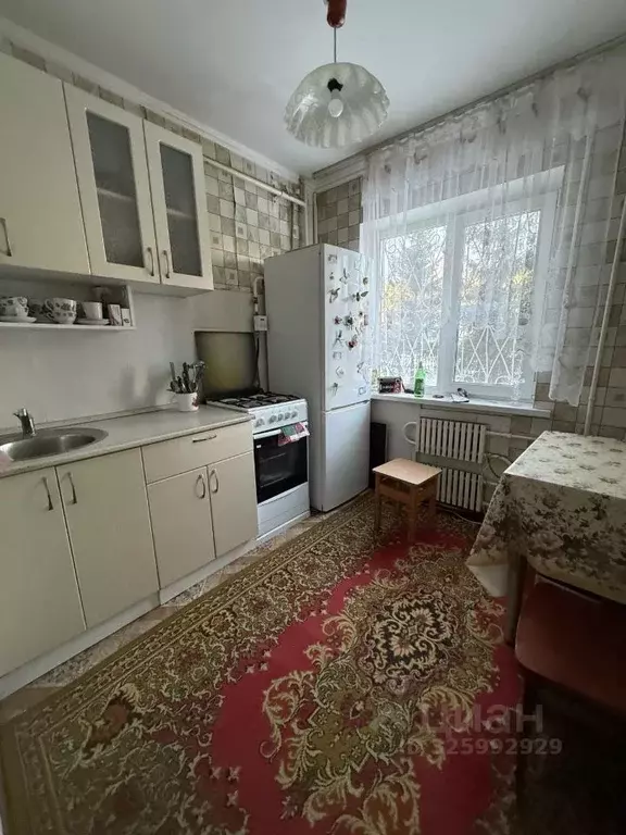 1-к кв. Омская область, Омск 3-й мкр, ул. Путилова, 3 (36.6 м) - Фото 0