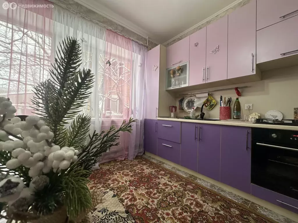 Дом в Новокубанск, улица Тимирязева, 17/1 (180 м) - Фото 1
