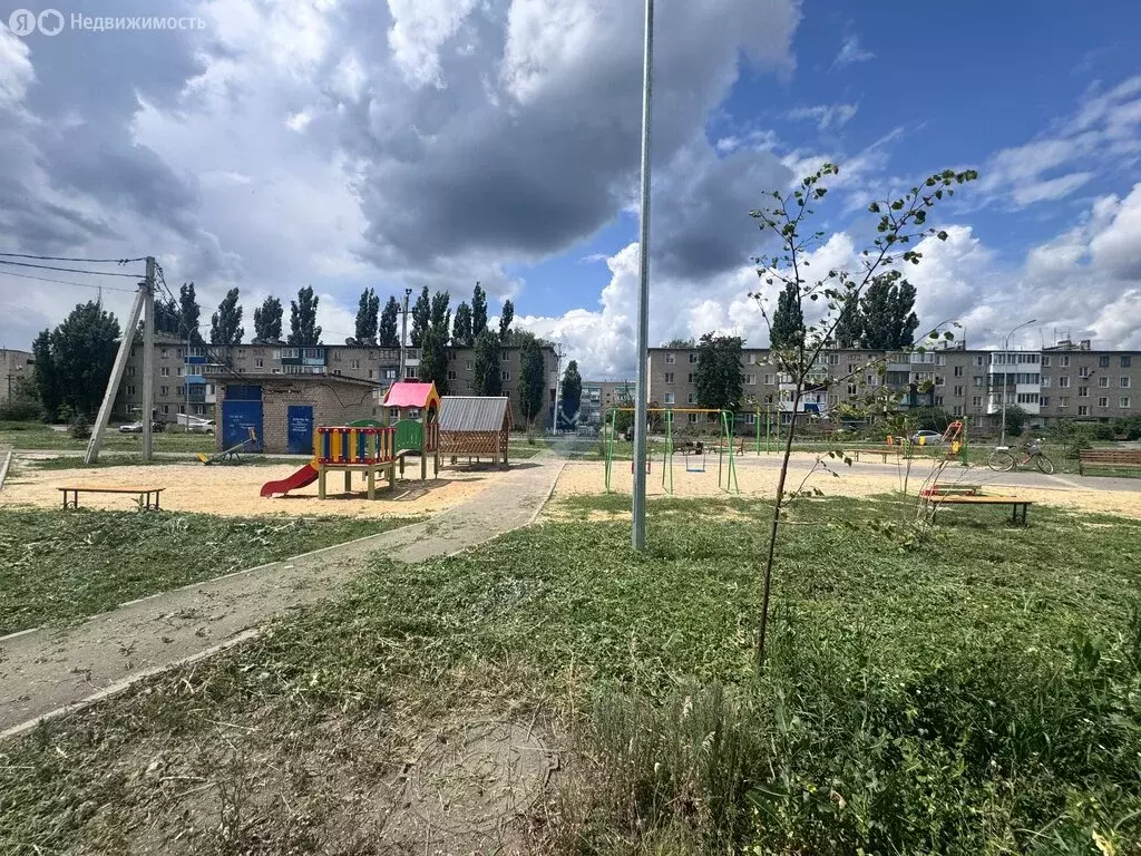 3-комнатная квартира: Поворино, Лесозащитная улица, 3 (55 м) - Фото 1