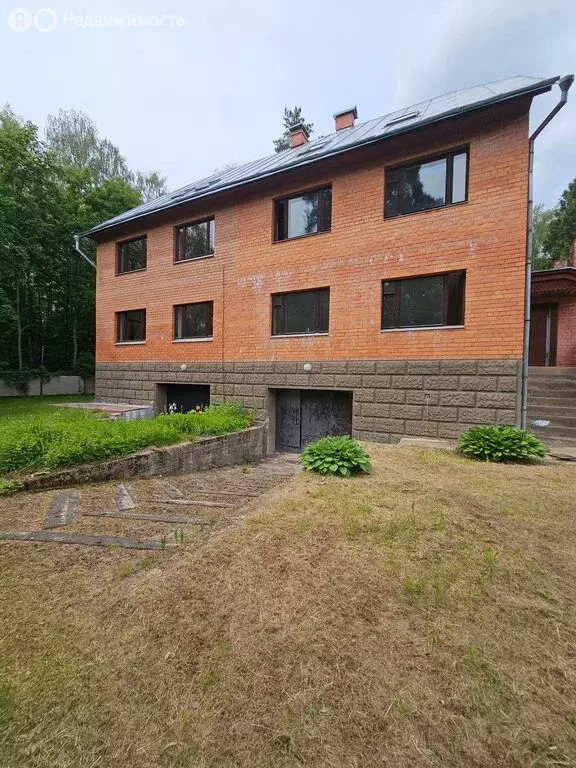 Дом в Пушкино, микрорайон Мамонтовка, Дачная улица, 23 (282.2 м) - Фото 1
