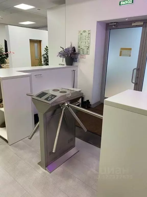 Помещение свободного назначения в Татарстан, Казань Минская ул., 9 ... - Фото 1