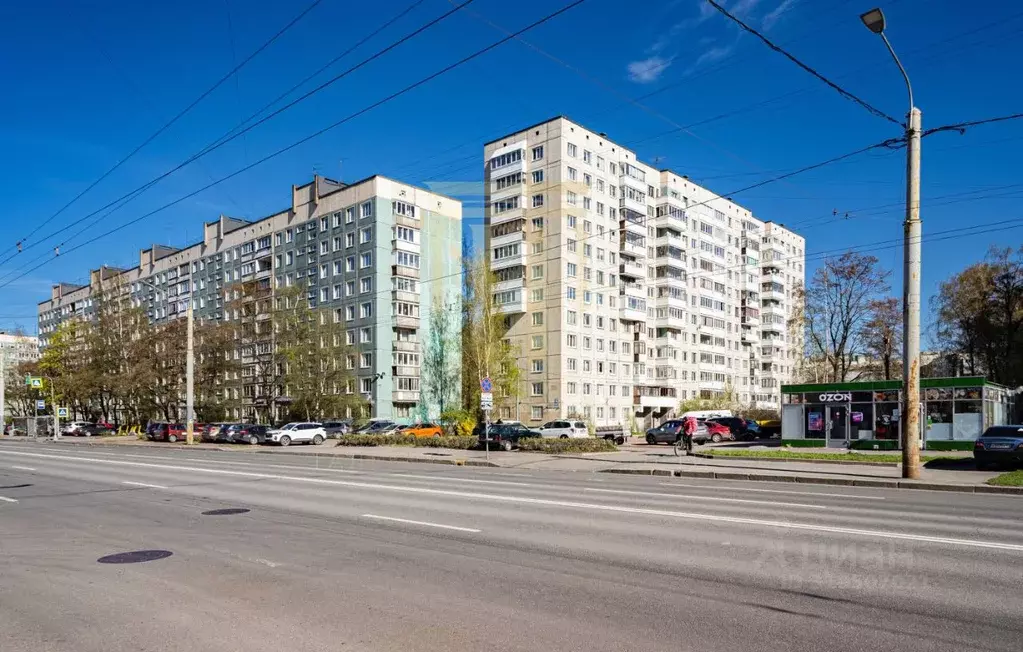 3-к кв. Санкт-Петербург Светлановский просп., 73 (71.5 м) - Фото 0