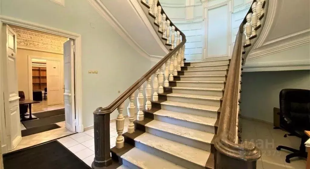 Помещение свободного назначения в Москва пл. Журавлева, 6 (871 м) - Фото 1