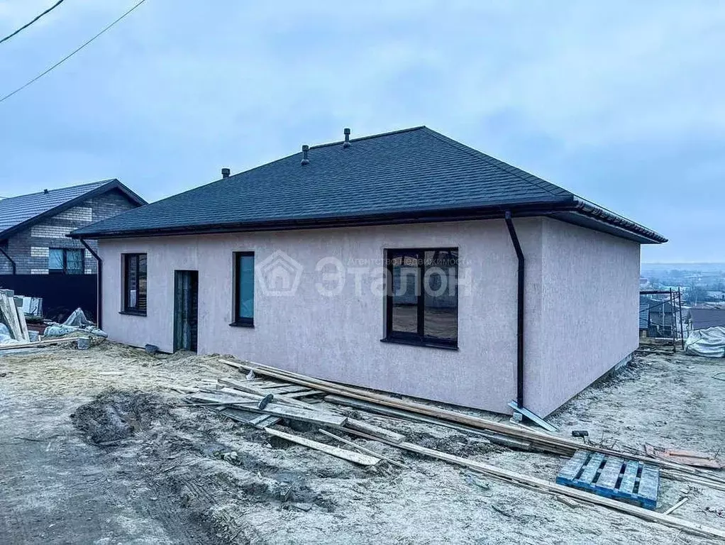 Дом в Волгоградская область, Городище рп проезд Ясный, 20 (105 м) - Фото 1