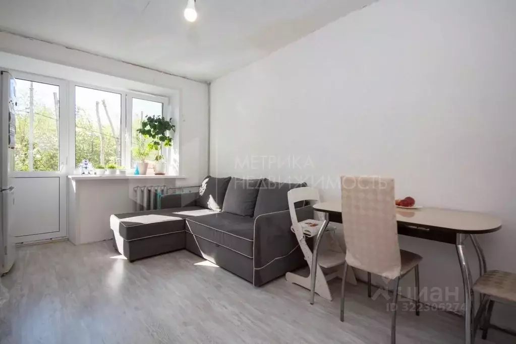 2-к кв. Тюменская область, Тюмень Садовая ул., 115 (44.4 м) - Фото 2