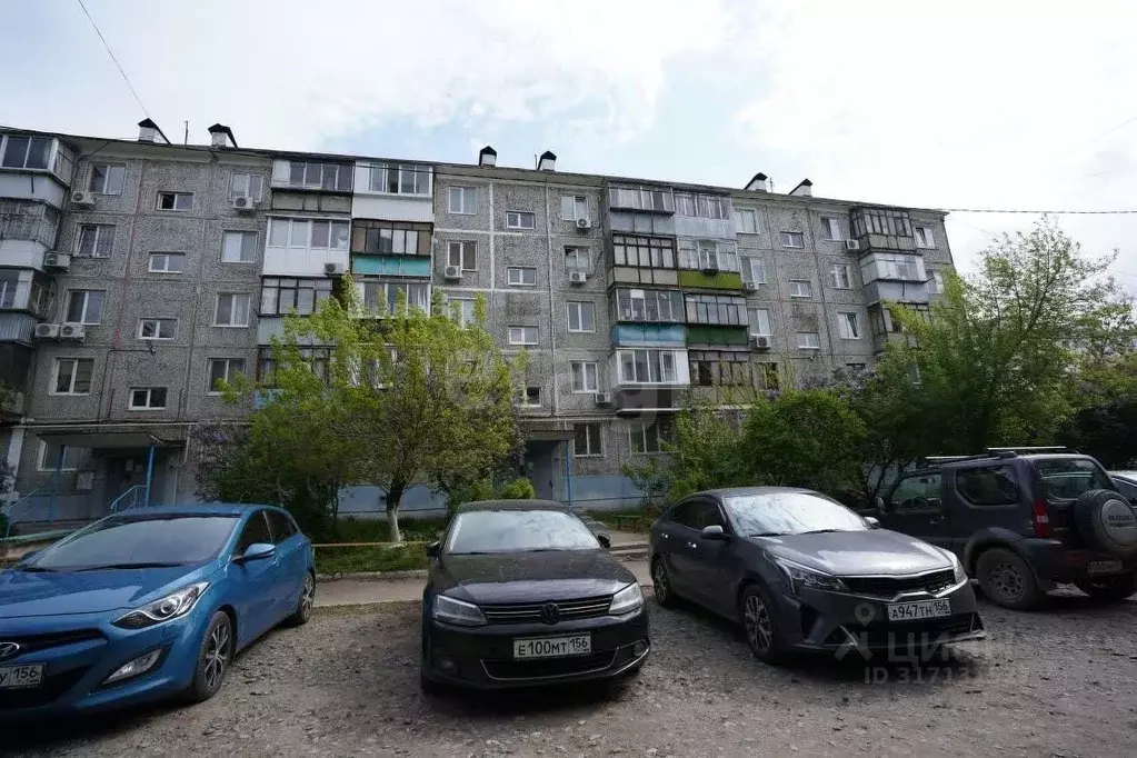 2-к кв. Оренбургская область, Оренбург Туркестанская ул., 21 (47.8 м) - Фото 1