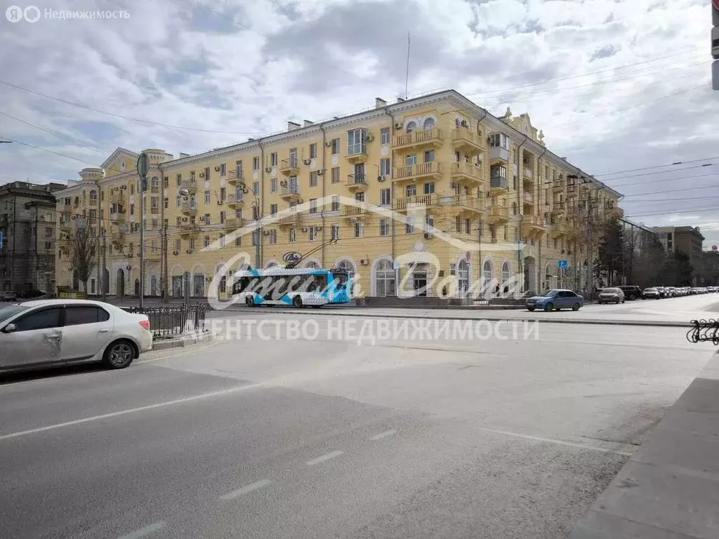 2-комнатная квартира: Волгоград, улица Мира, 18 (56.7 м) - Фото 1