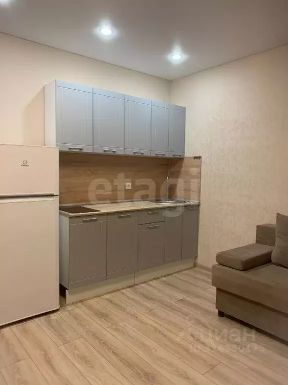 Студия Тюменская область, Тюмень ул. Газовиков, 34 (30.0 м) - Фото 0