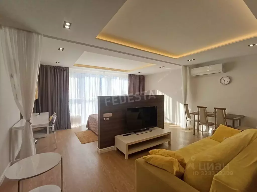 1-к кв. Пермский край, Пермь ул. Окулова, 18 (58.3 м) - Фото 1