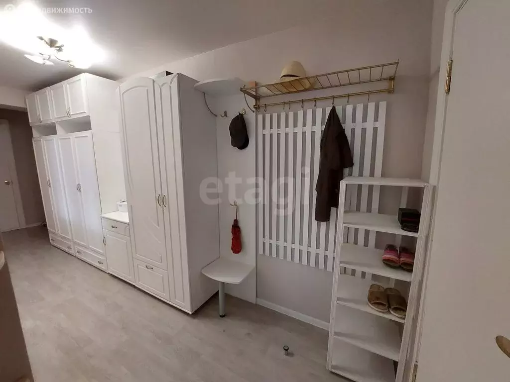 3-комнатная квартира: Саратов, 2-я Садовая улица, 65/71 (61.5 м) - Фото 1