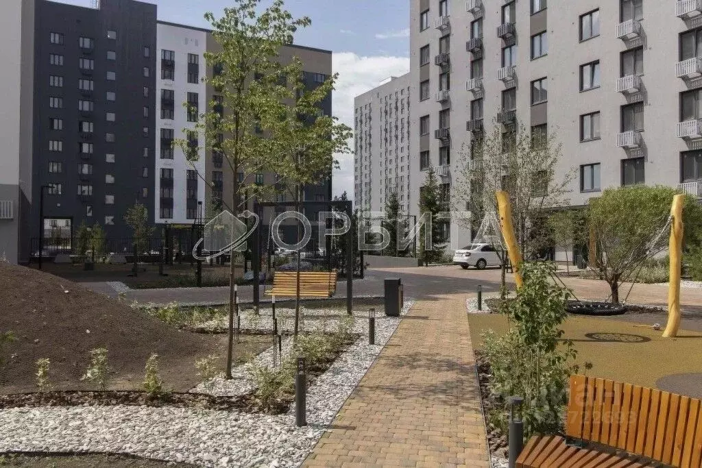 1-к кв. Тюменская область, Тюмень ул. Республики, 204к11 (38.5 м) - Фото 1