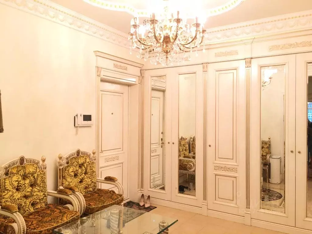 Квартира, 3 комнаты, 122 м - Фото 0
