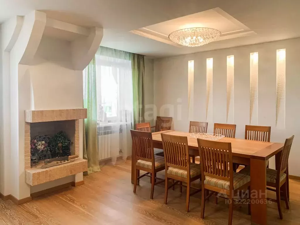 6-к кв. Ленинградская область, Кириши просп. Ленина, 60 (194.8 м) - Фото 1