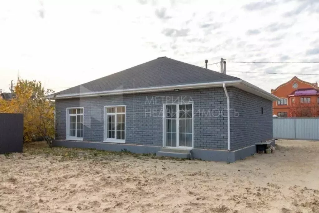 Дом в Тюмень, улица Марии Цукановой (100 м) - Фото 2