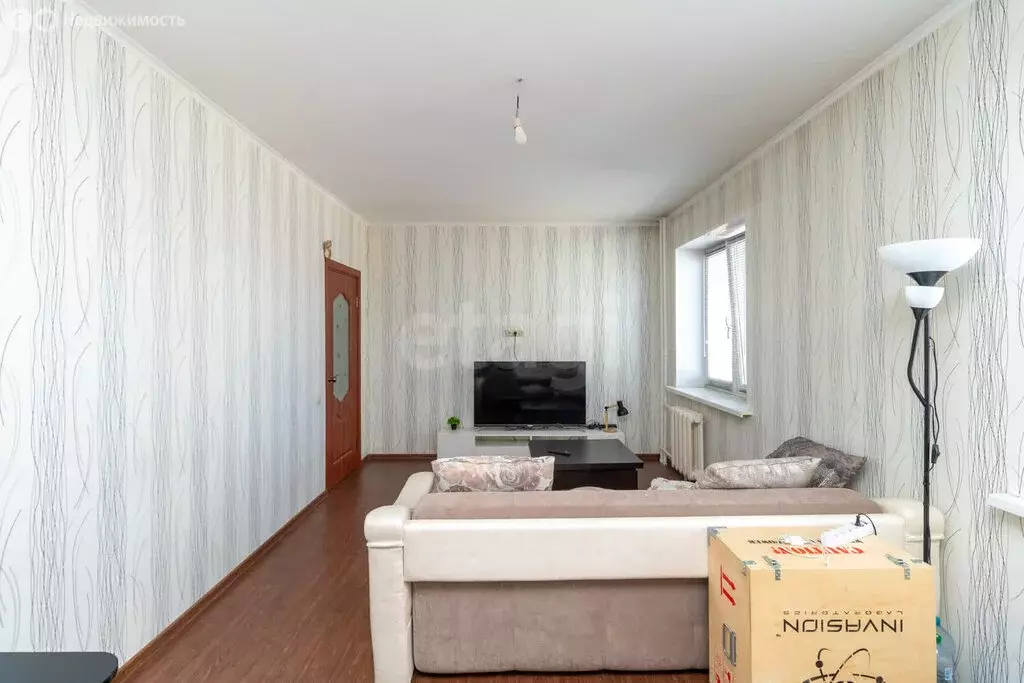 2-комнатная квартира: Тюмень, улица Муравленко, 1к1 (59.1 м) - Фото 2