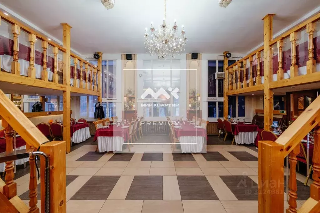 Помещение свободного назначения в Санкт-Петербург ул. Ленсовета, 10 ... - Фото 1