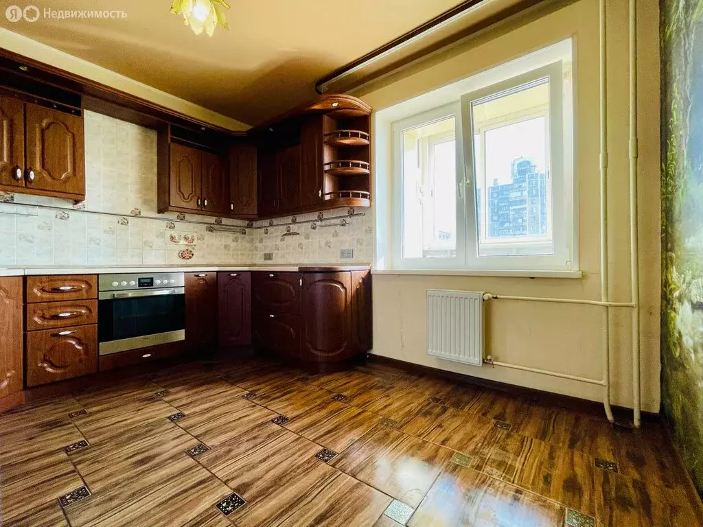 2-комнатная квартира: Челябинск, проспект Победы, 382А (75 м) - Фото 0
