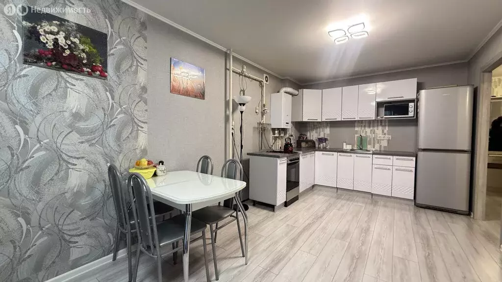 2-комнатная квартира: село Зубово, улица Бориса Перина, 5 (55 м) - Фото 2