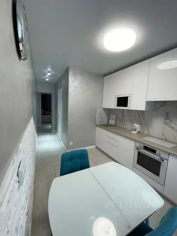 3-к кв. Саха (Якутия), Якутск ул. Дзержинского, 70/1 (75.0 м) - Фото 0