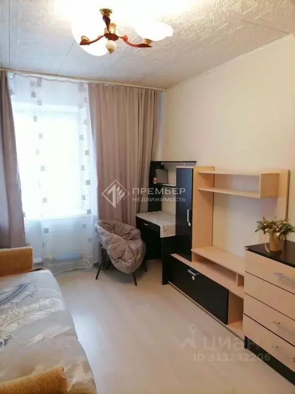 Комната Кировская область, Киров ул. Молодой Гвардии, 41 (12.4 м) - Фото 0