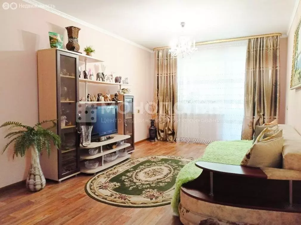 2-комнатная квартира: Белогорск, Красноармейская улица, 34 (52.8 м) - Фото 1