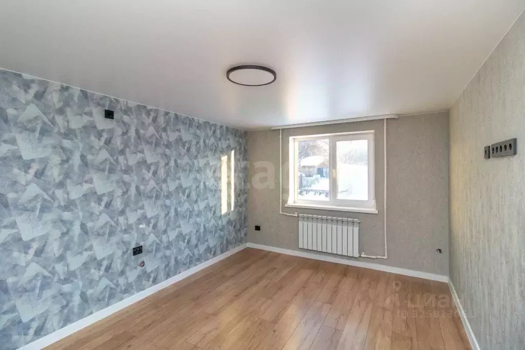 Дом в Тюменская область, Тюмень Плодовое СНТ, ул. Таежная (42 м) - Фото 1