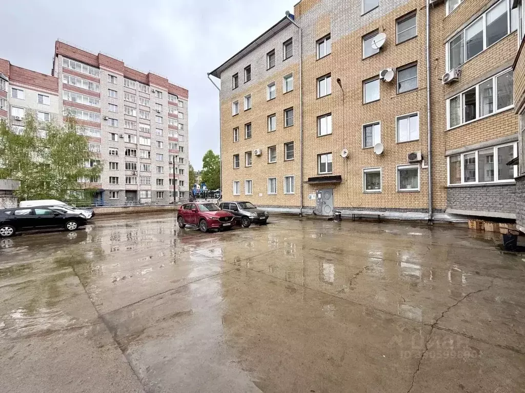 3-к кв. Кировская область, Киров ул. Казанская, 107 (85.5 м) - Фото 1